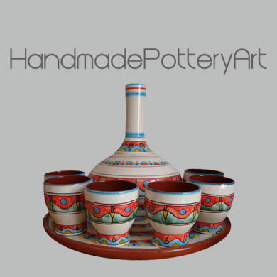 Handgjorda keramik av Peristeriona på Sifnos